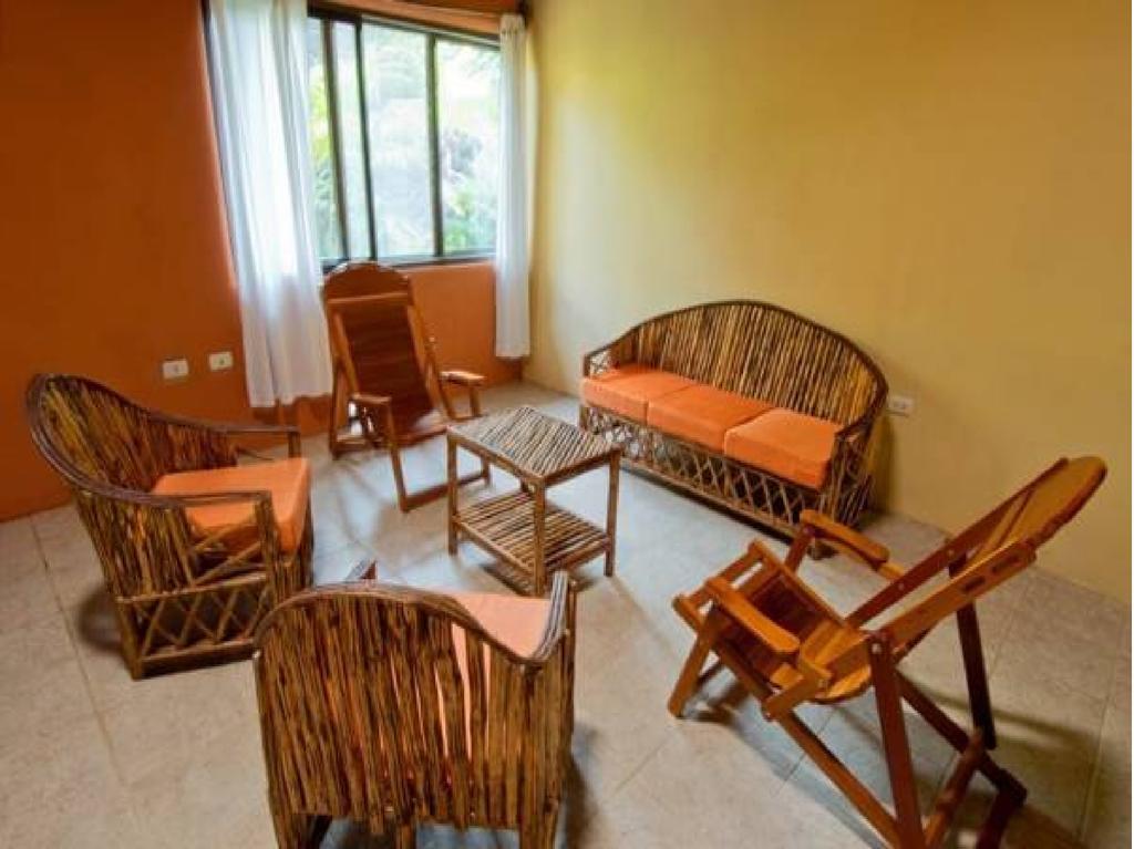 Cordillera Escalera Lodge ตาราโปโต ภายนอก รูปภาพ