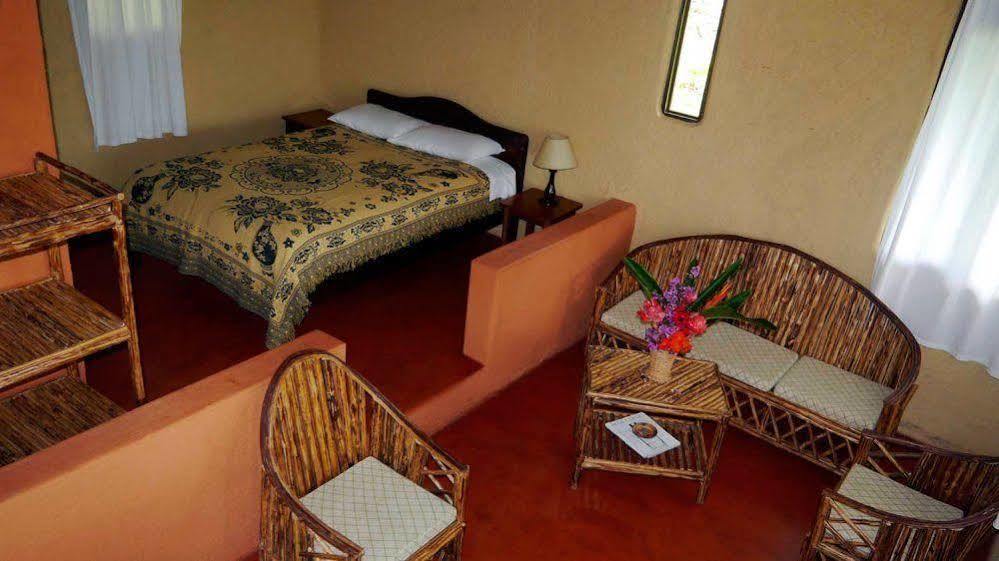 Cordillera Escalera Lodge ตาราโปโต ภายนอก รูปภาพ